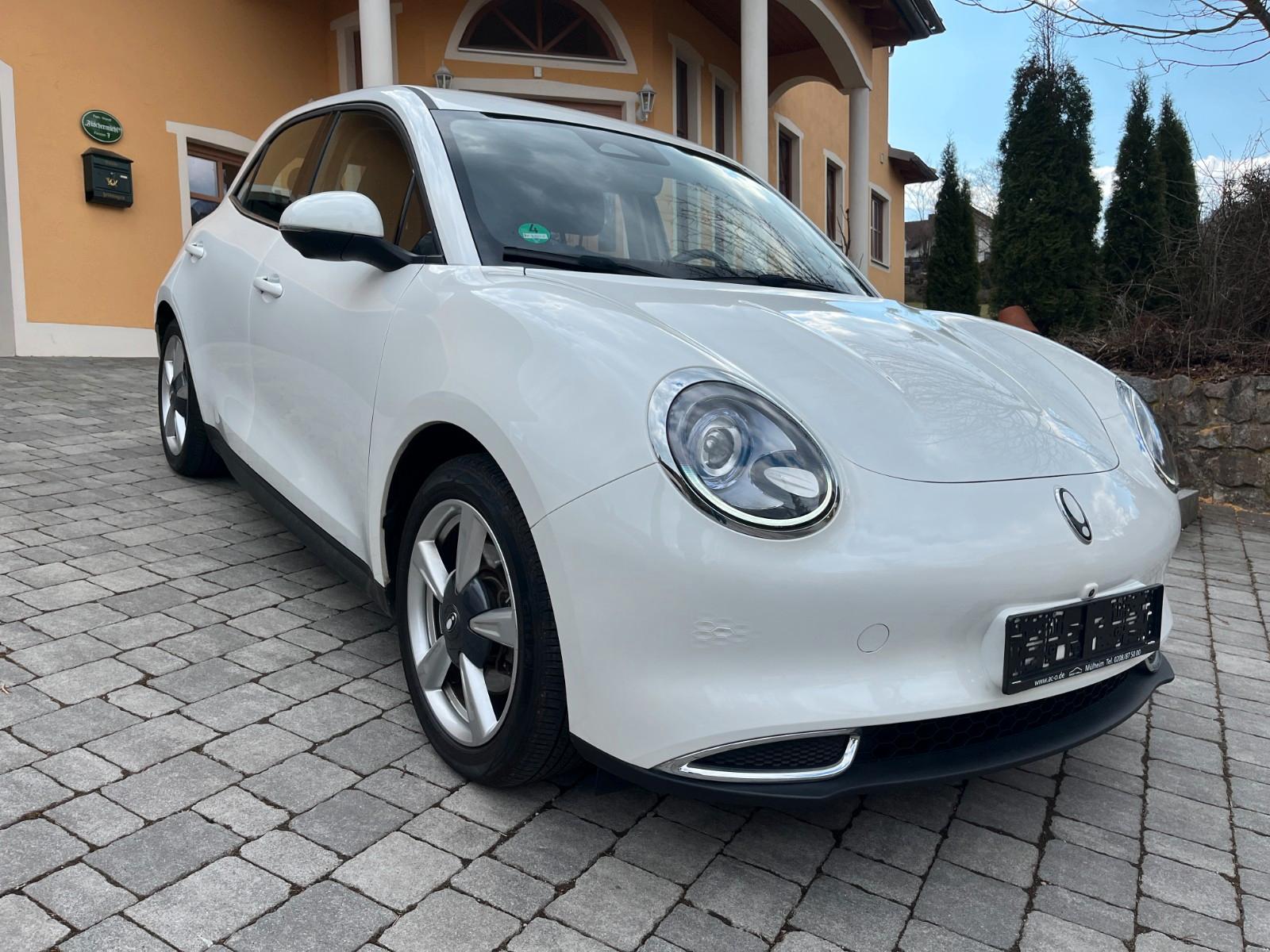 ORA Ora 03 Funky Cat 300 SOH 93%, ACC,Navi,360° usw.