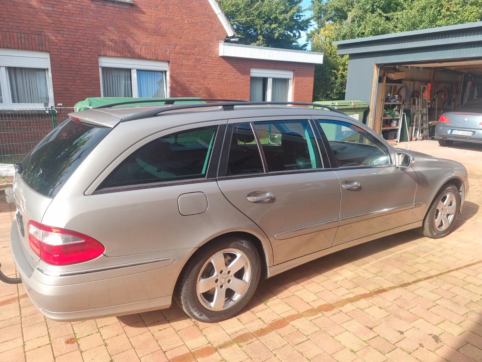 Mercedes-Benz 350 2004 — engine 3.500 cm³, 272 HP (200kW)