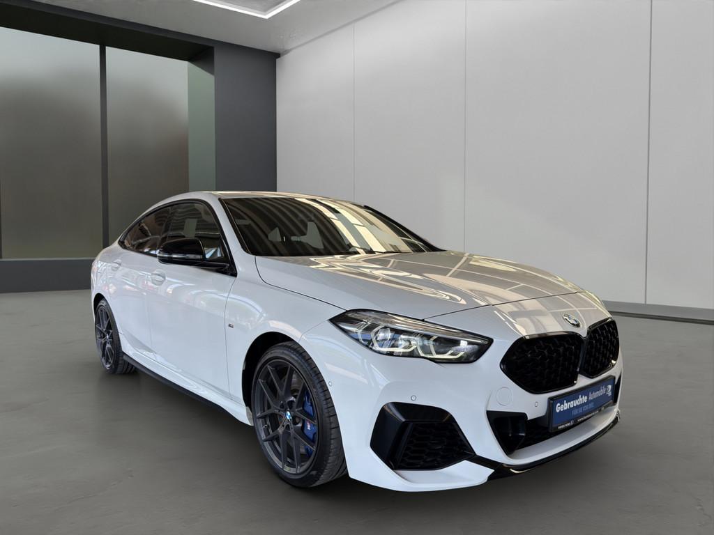 BMW M235i xDrive Gran Coupe LED NAVI HUD PANO 18"