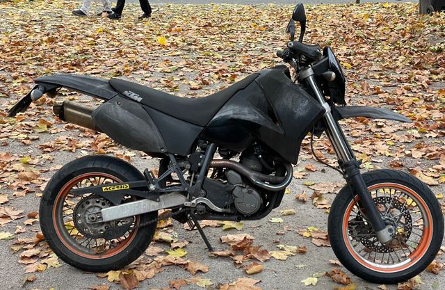 KTM LC4 640 Supermoto