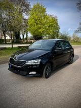 Skoda Fabia 1.0l SOLEIL *SHZ| PDC| Carplay| TÜV neu* - Skoda Fabia SOLEIL mit Benzin-Antrieb