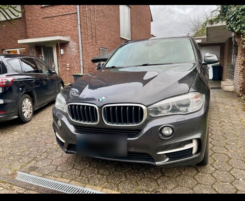 Image of BMW X5