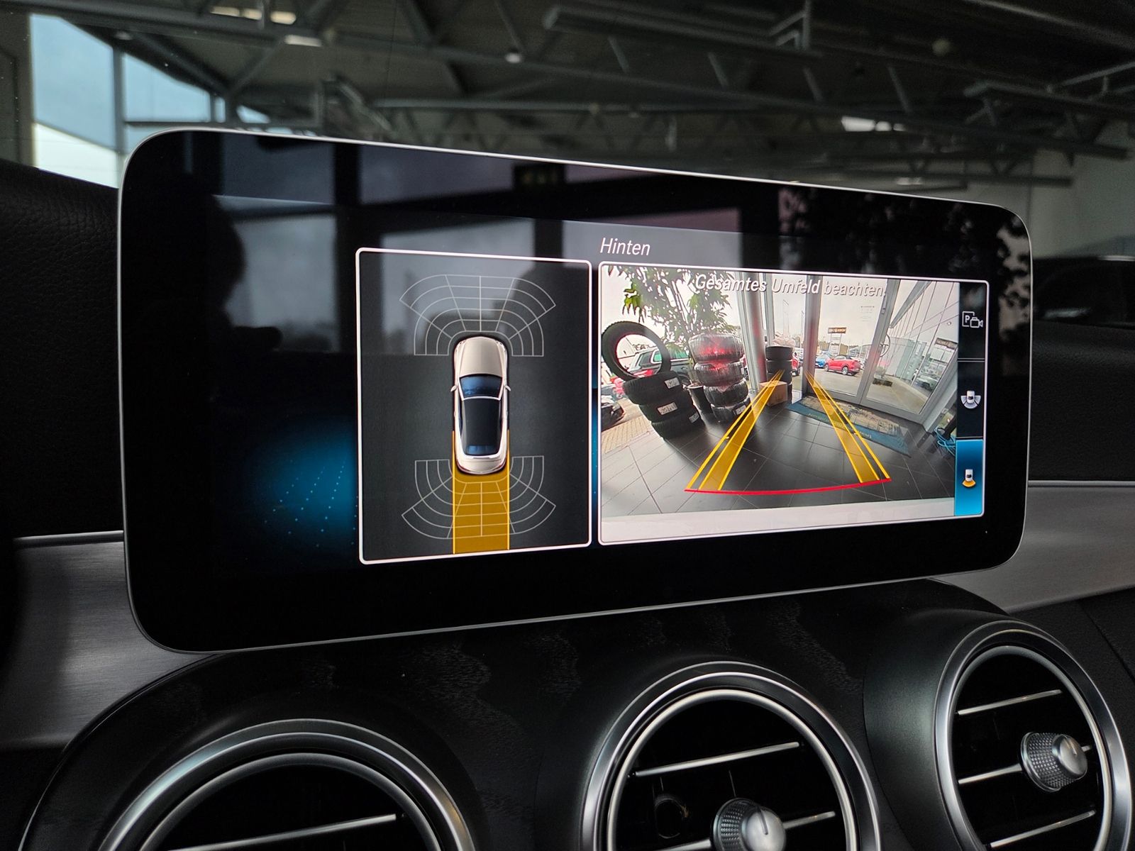 Fahrzeugabbildung Mercedes-Benz C 200 Cabrio AMG LINE NIGHT LED NAV RFK SHZ