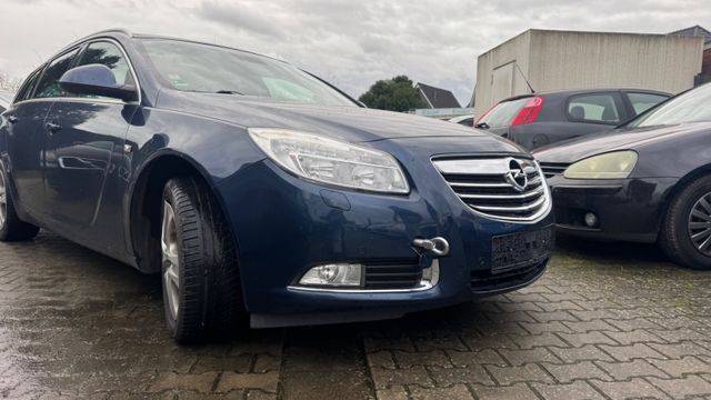 Opel Insignia A Sports Tourer Design Edition