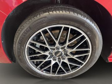 Volkswagen T7 Multivan - 7