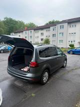 Volkswagen Sharan 2.0 TDI SCR DSG Highline Highline - Volkswagen Sharan Gebrauchtwagen in Mülheim (Ruhr)
