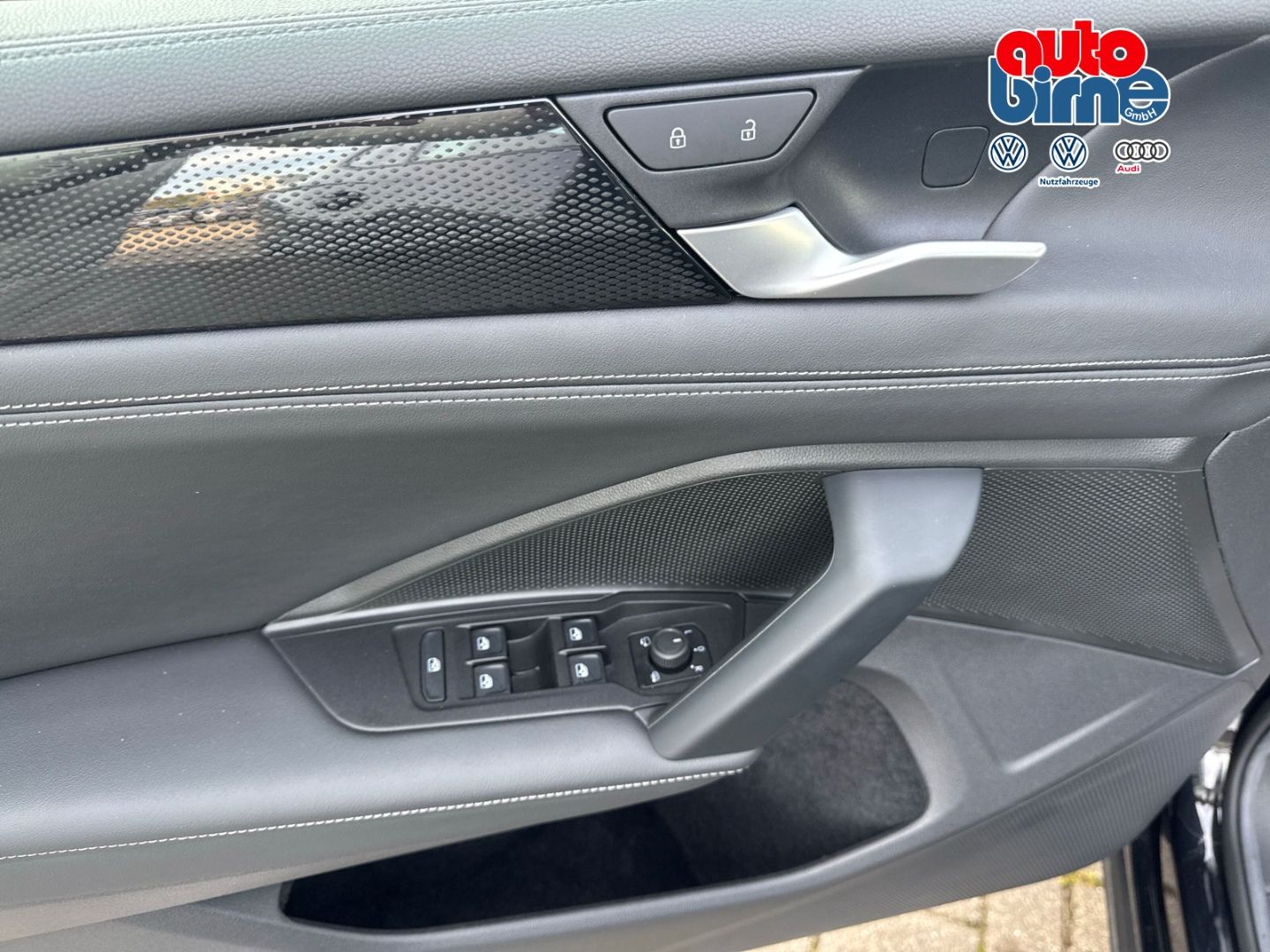 Tiguan 2.0 TDI Life HUD AHK-klappbar Navi digita