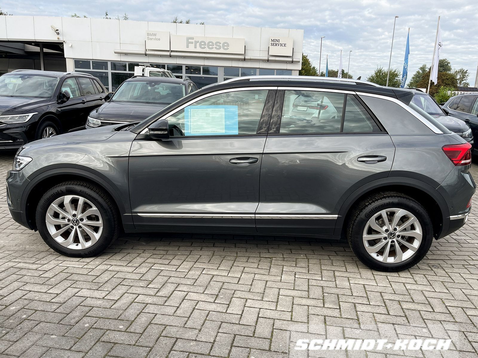 Volkswagen T-Roc 1.0 TSI Style Standhzg. Navi ACC GJR foto 4