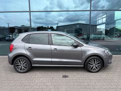 Fahrzeugabbildung Volkswagen Polo 1.0 Allstar Klima Einparkhilfe Tempomat 15"