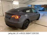 Tesla Model Y Dual AWD Autopilot3 Pano Wärmepumpe 4xSH - graue Tesla Model Y