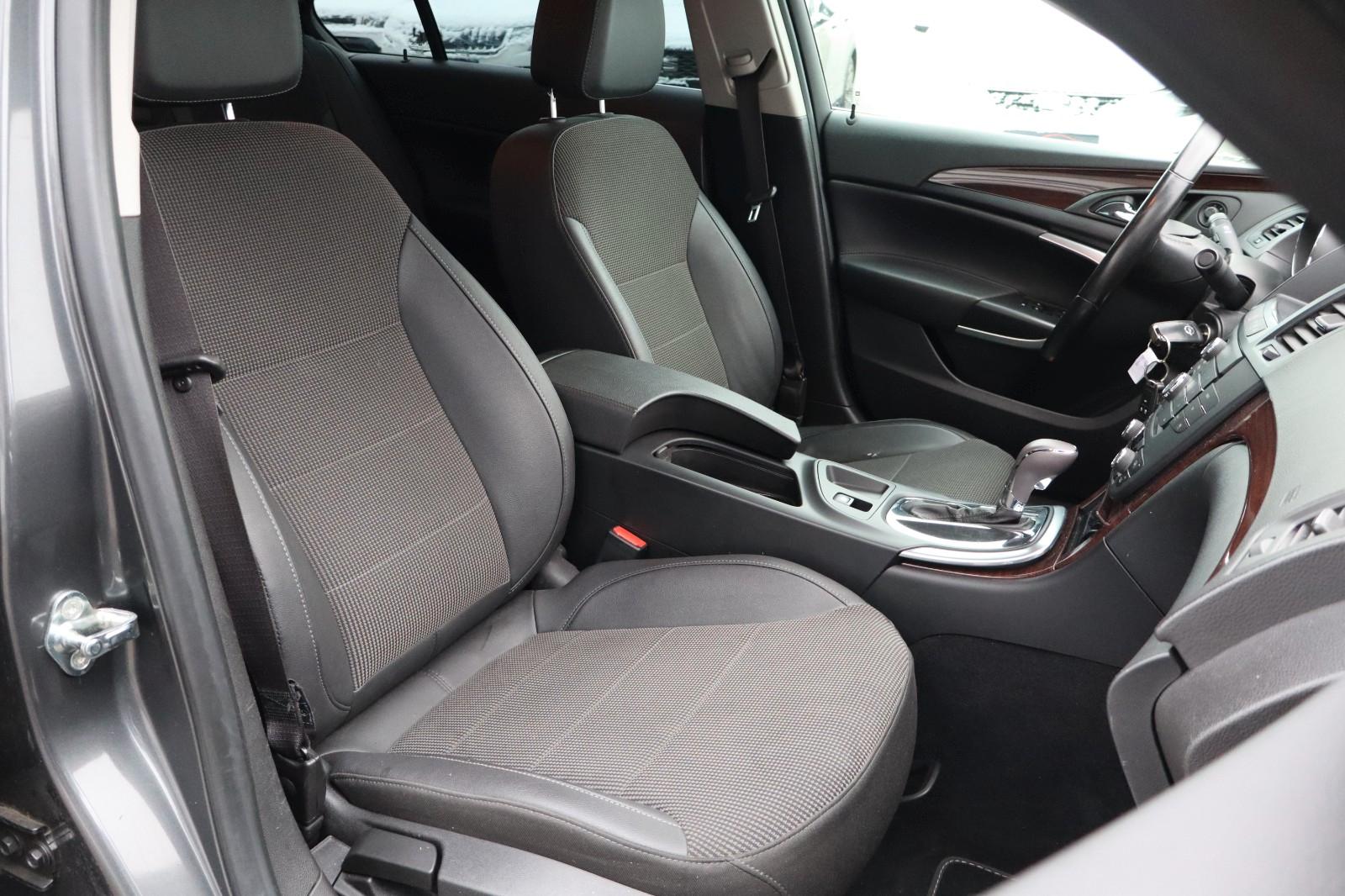 Opel Insignia Lim. 2.0 Turbo Innovation Automatik AHK