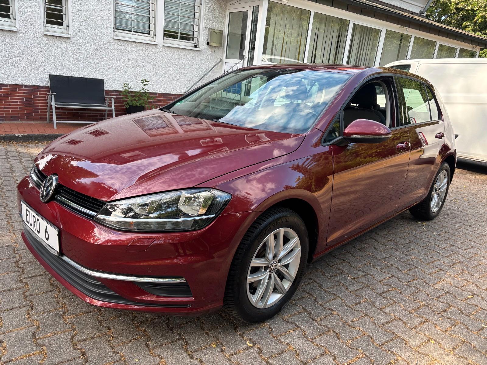 Volkswagen Golf VII Lim/Navi/