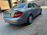 Mercedes-Benz C 200 C -Klasse Lim. C 200 CGI BlueEfficiency - gebrauchte Mercedes-Benz C 200 aus dem Jahr 2013