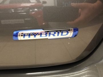 Fotografie 14 des Suzuki Swift 1.2 Hybrid Comfort+ Navi SHZ Klima