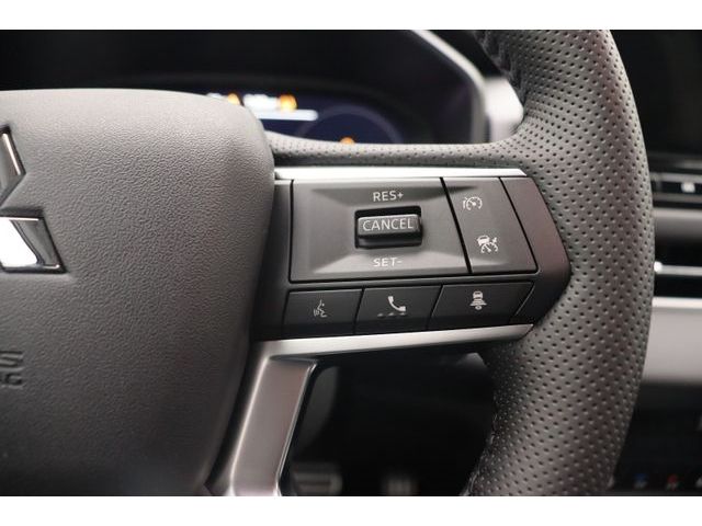 Fahrzeugabbildung Mitsubishi Outlander 2.4 PHEV Top 4WD