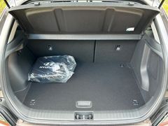 Fahrzeugabbildung Hyundai KONA EV Trend 150 kW *RW484KM*Navi*LED*ACC*RFK*