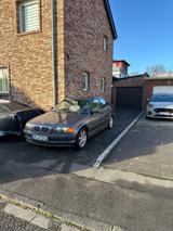 BMW 318i     Rentnerfahrzeug - gebrauchte BMW 318 aus dem Jahr 1999