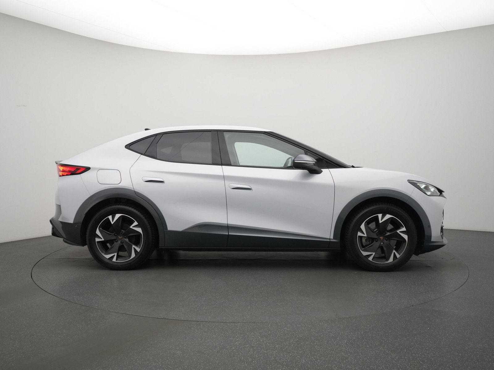 Cupra Tavascan - Bild 3