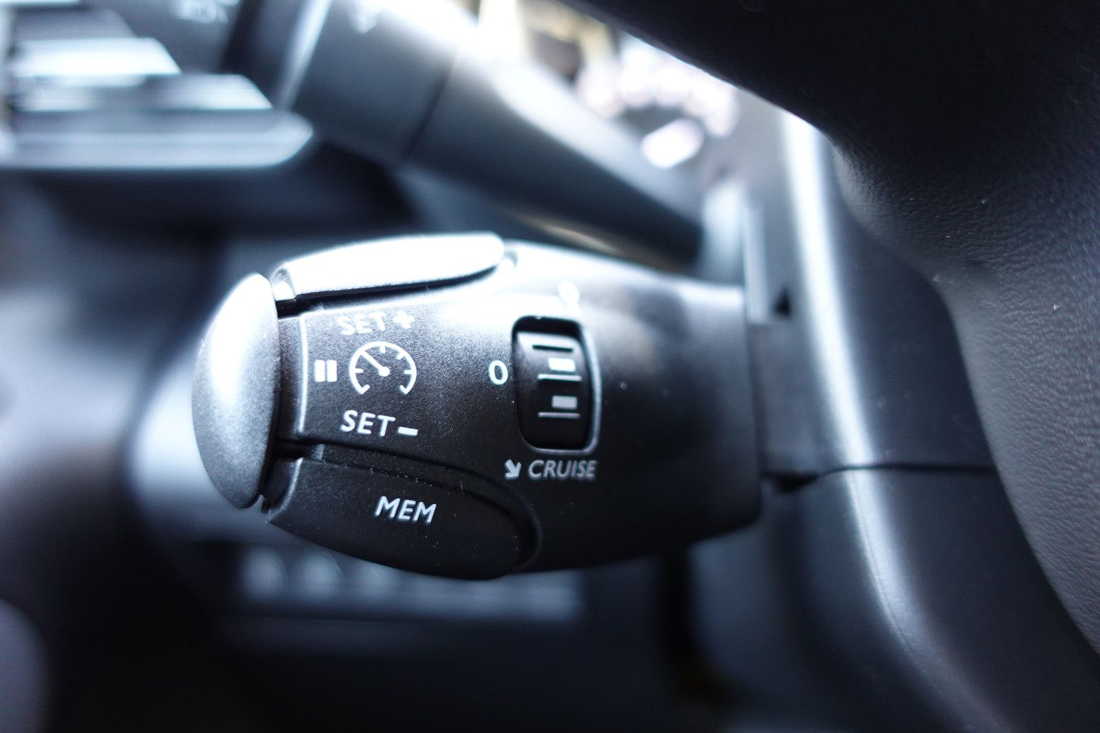 Fahrzeugabbildung Toyota Proace City Verso L2 Executive 1.2T,Navi,Kamera