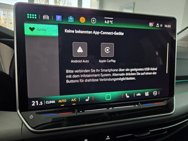 Golf VIII Variant Life 2.0 TDI LED APP ACC KAM e