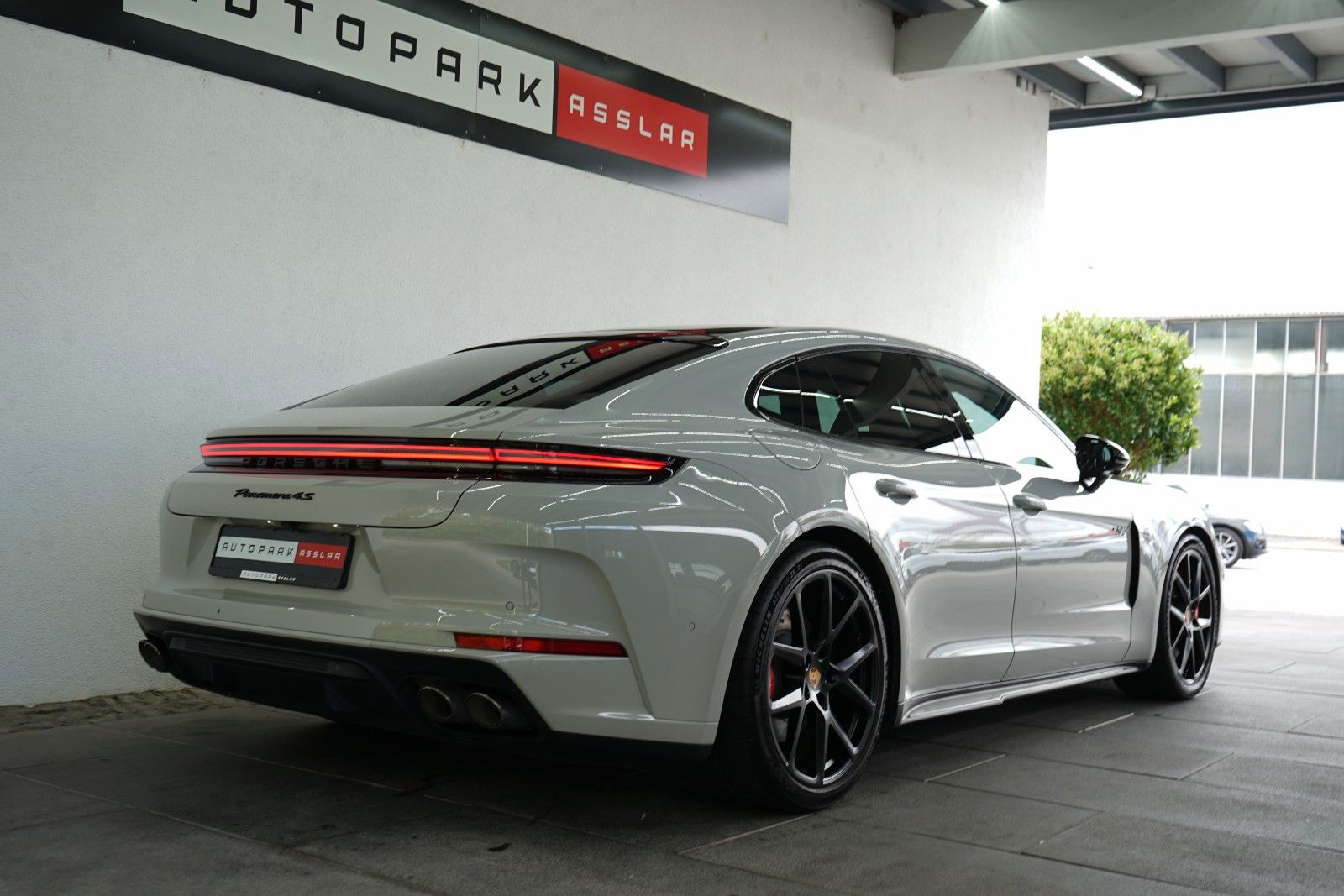 Porsche Panamera 4 S E-Hybrid/Kreide/SportDesign/Display imagem 2