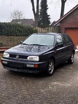 Volkswagen VW Golf 3 III mit TÜV - Volkswagen Golf aus 1995: Iii