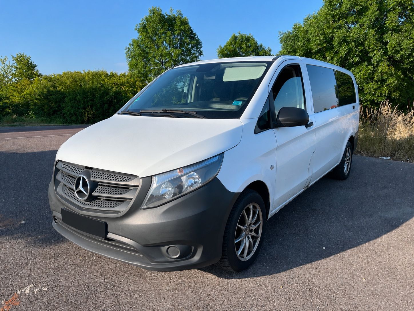 MERCEDES-BENZ Vito Tourer 8-Sitzer | Klima | Navi | Bluetooth