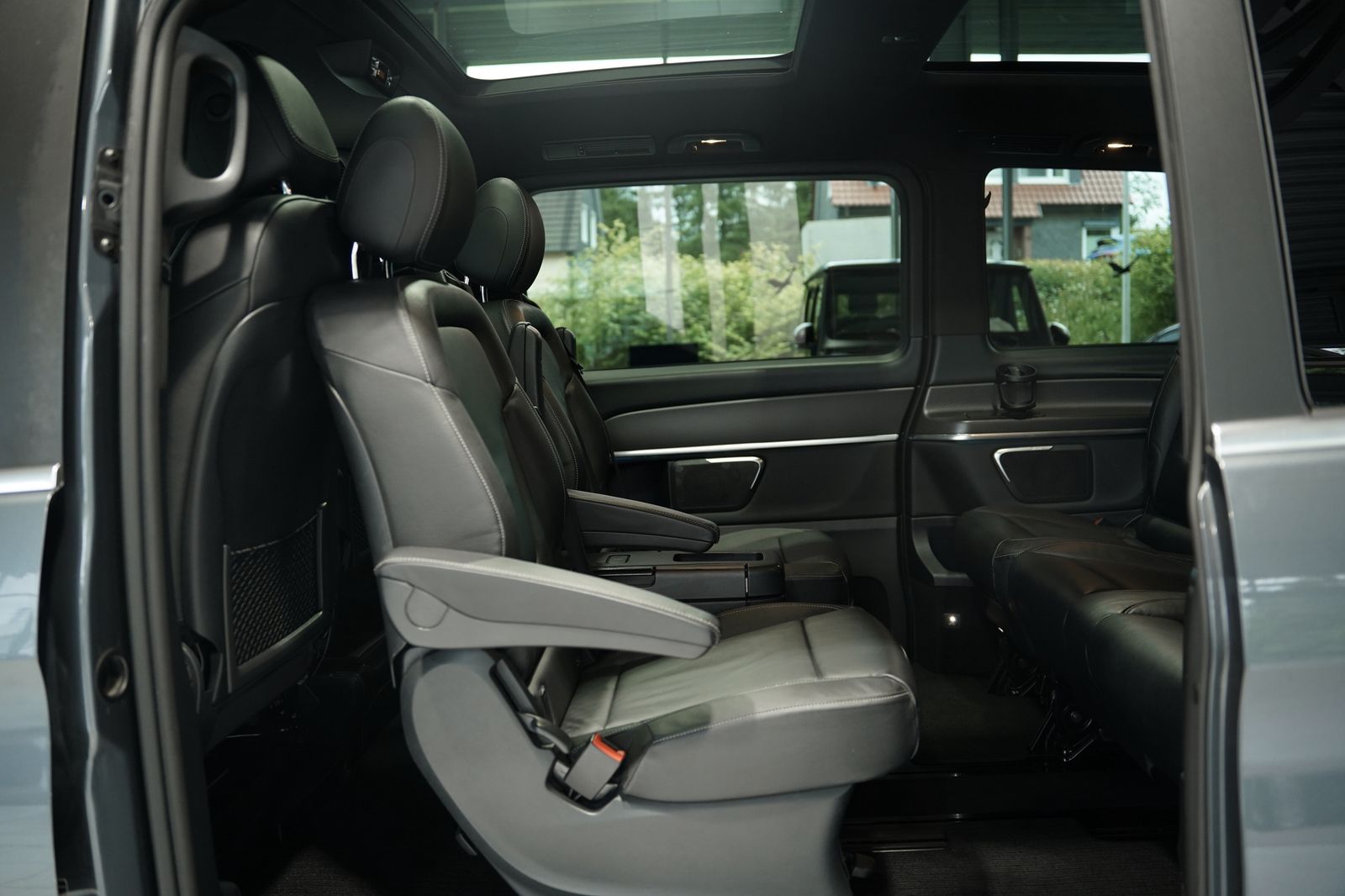 Mercedes Benz V 250