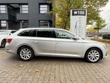 Skoda Superb  Combi 2.0 TDI 4x4 DSG /ACC/UPE:51.989,-€ - Skoda: Allradantrieb
