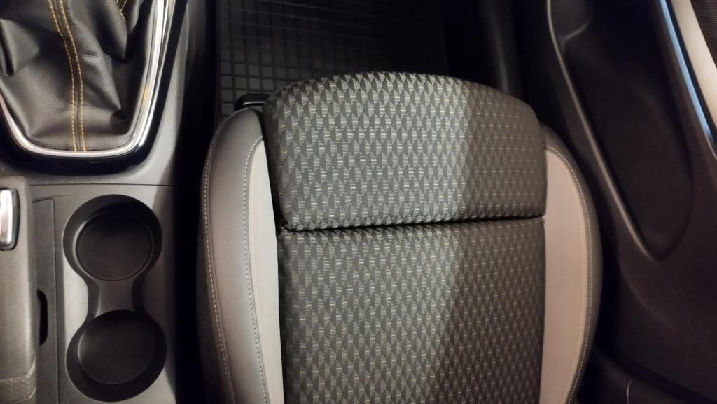 Erstes Annaberger Autohaus - Opel Crossland X Inno, LED,HUD AGR,Sitz-Lenkradheizun - Bild 13 Erstes Annaberger Autohaus - Opel Crossland X Inno, LED,HUD AGR,Sitz-Lenkradheizun - Bild 13