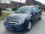 Opel Astra H Lim. Innovation "110 Jahre" - Opel Astra aus 2009: J