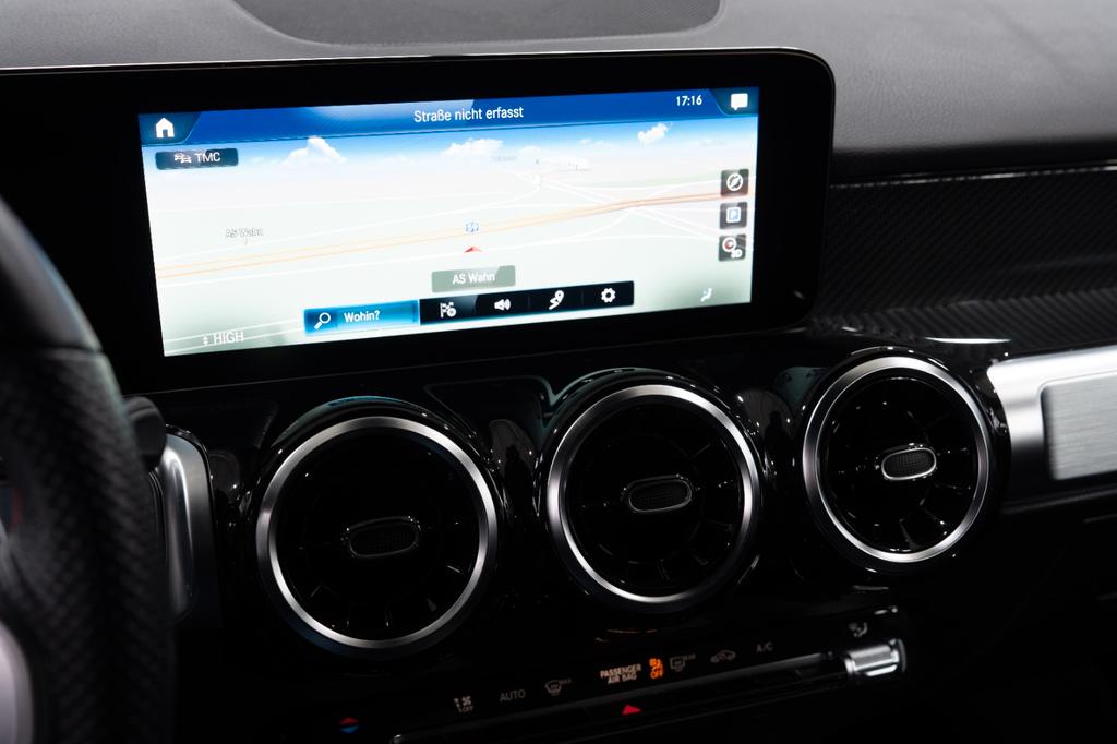 Mercedes-Benz GLB 35 AMG