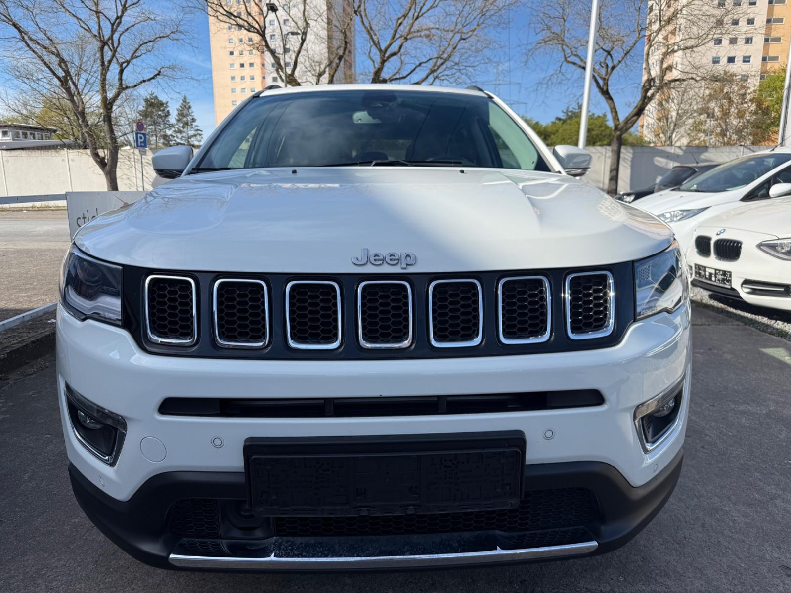 Jeep Compass Limited FWD