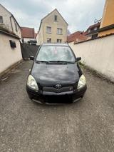 Toyota Yaris TS 1.5 - Toyota Yaris: Ts