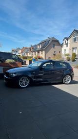 BMW 1er BMW 120d  sparsam, scheckheftgepflegt... - BMW 120: 1er 120d