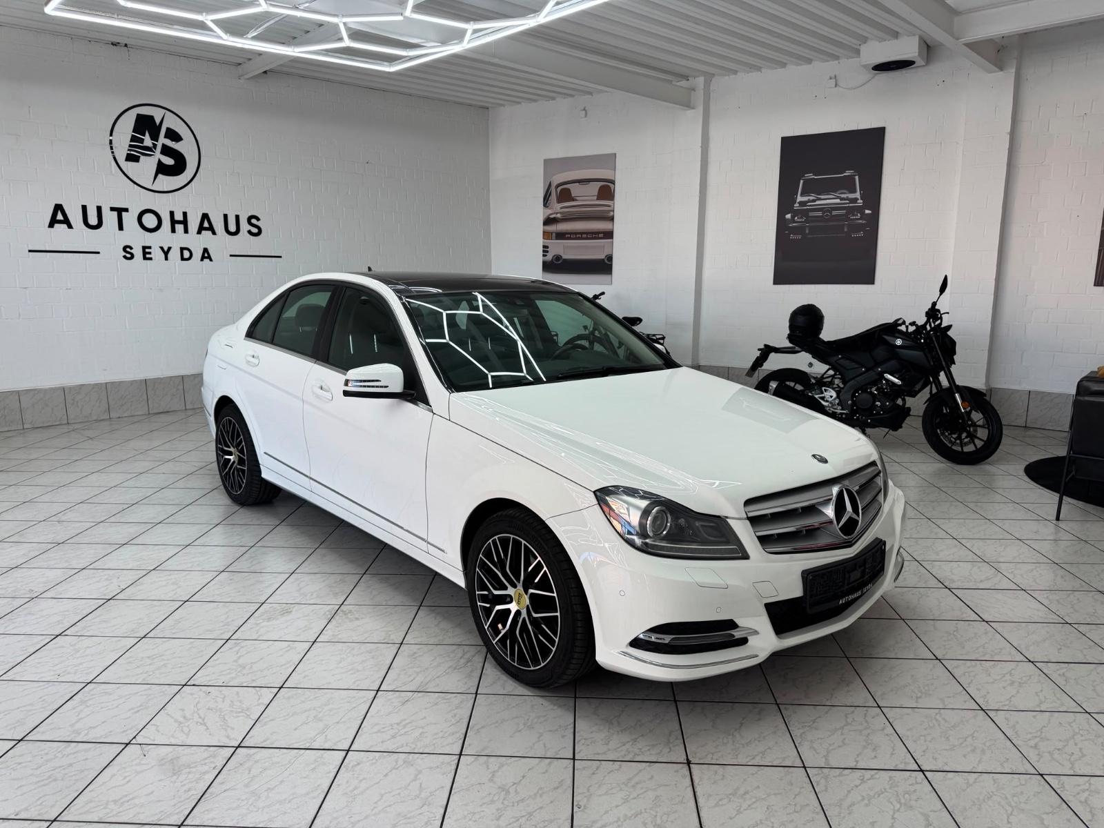 Mercedes-Benz C 200 CGI Limo. *AUTOMATIK*LEDER*NAVI*PANO*
