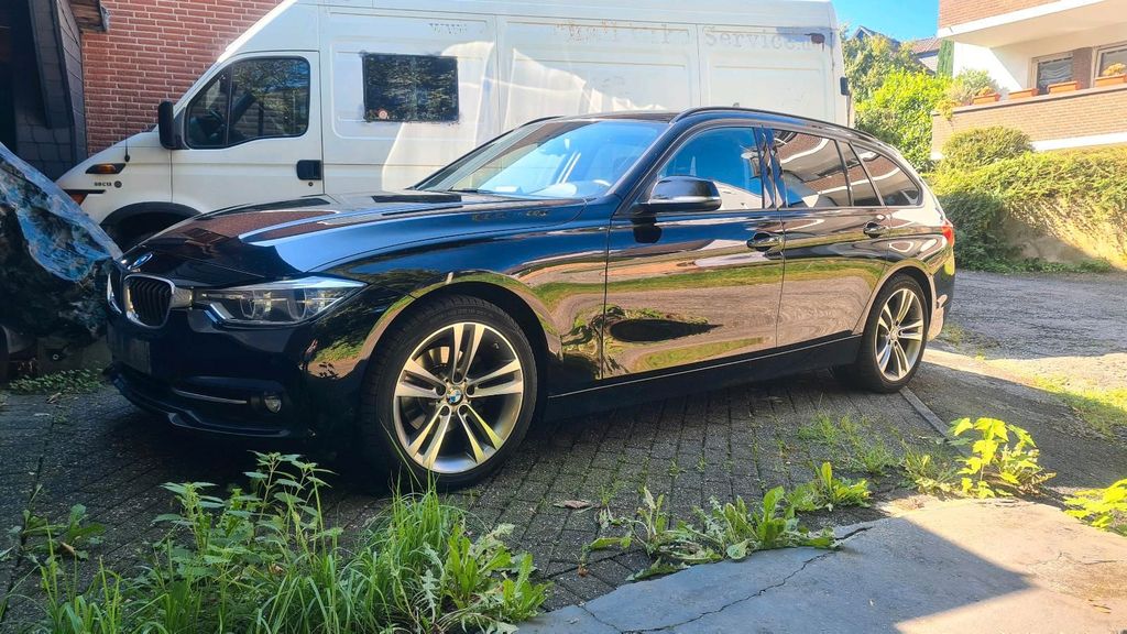 Image of BMW 318