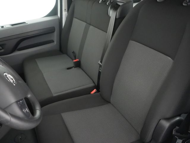 Vivaro C KOMBI L CDTI 9-SITZER+NAVI+PARKPILOT+DO