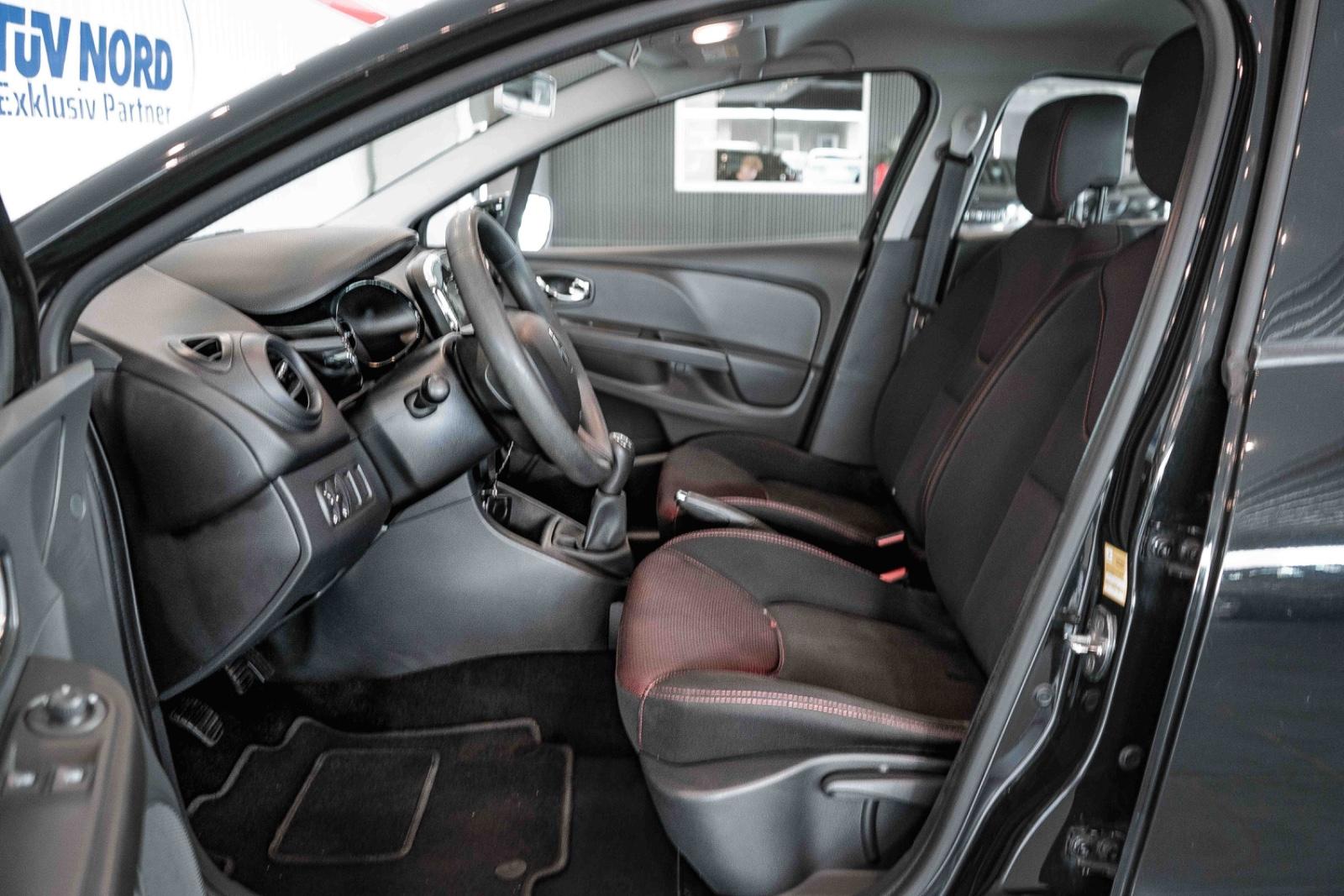 Renault Clio IV Expression Klimaanlage Tempomat