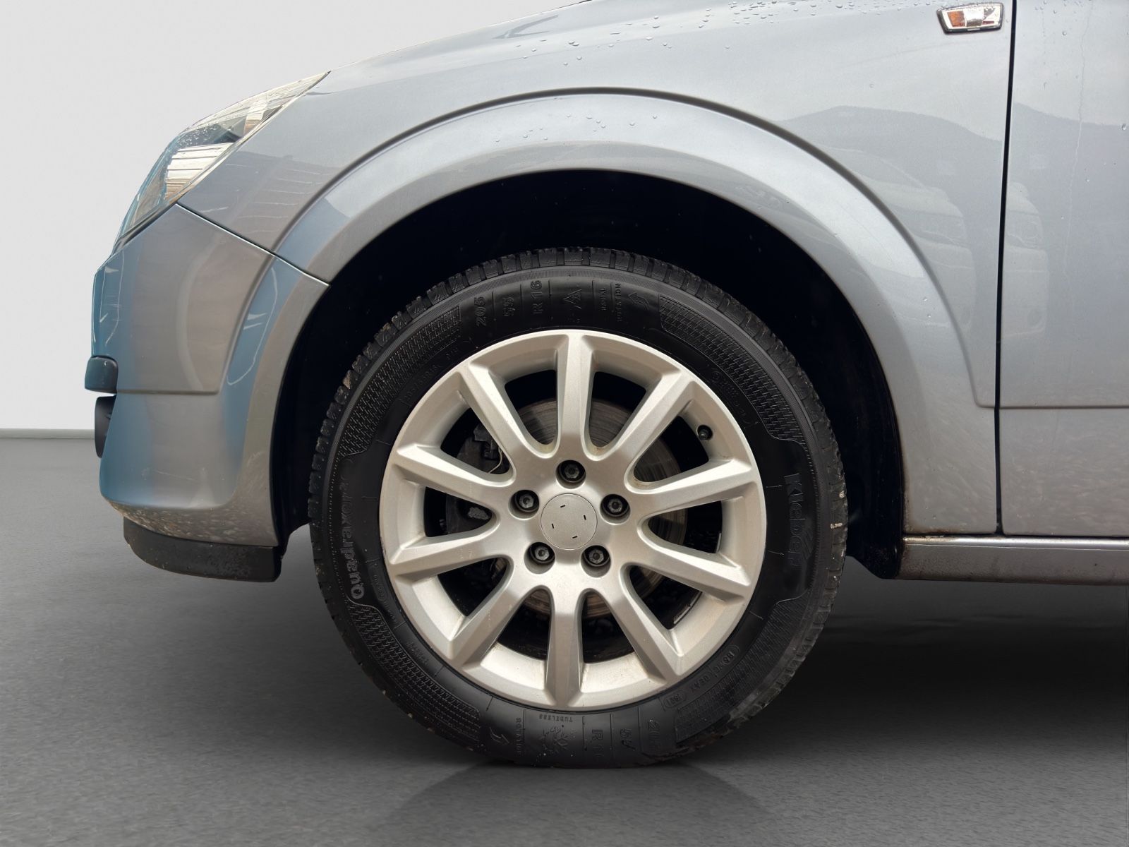 Fahrzeugabbildung Opel Astra Station Wagon/PDC/Tempom./Klimaautom.
