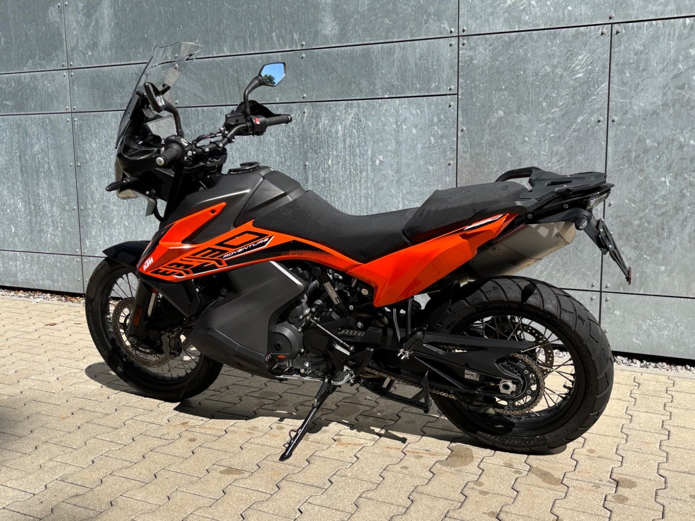 Fahrzeugabbildung KTM 890 Adventure