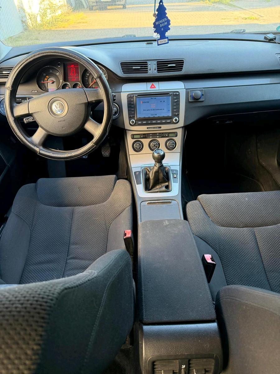 Volkswagen Passat 2006 — photo 7