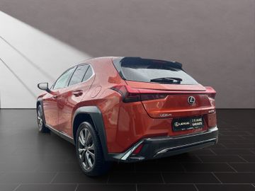 Lexus UX - 3
