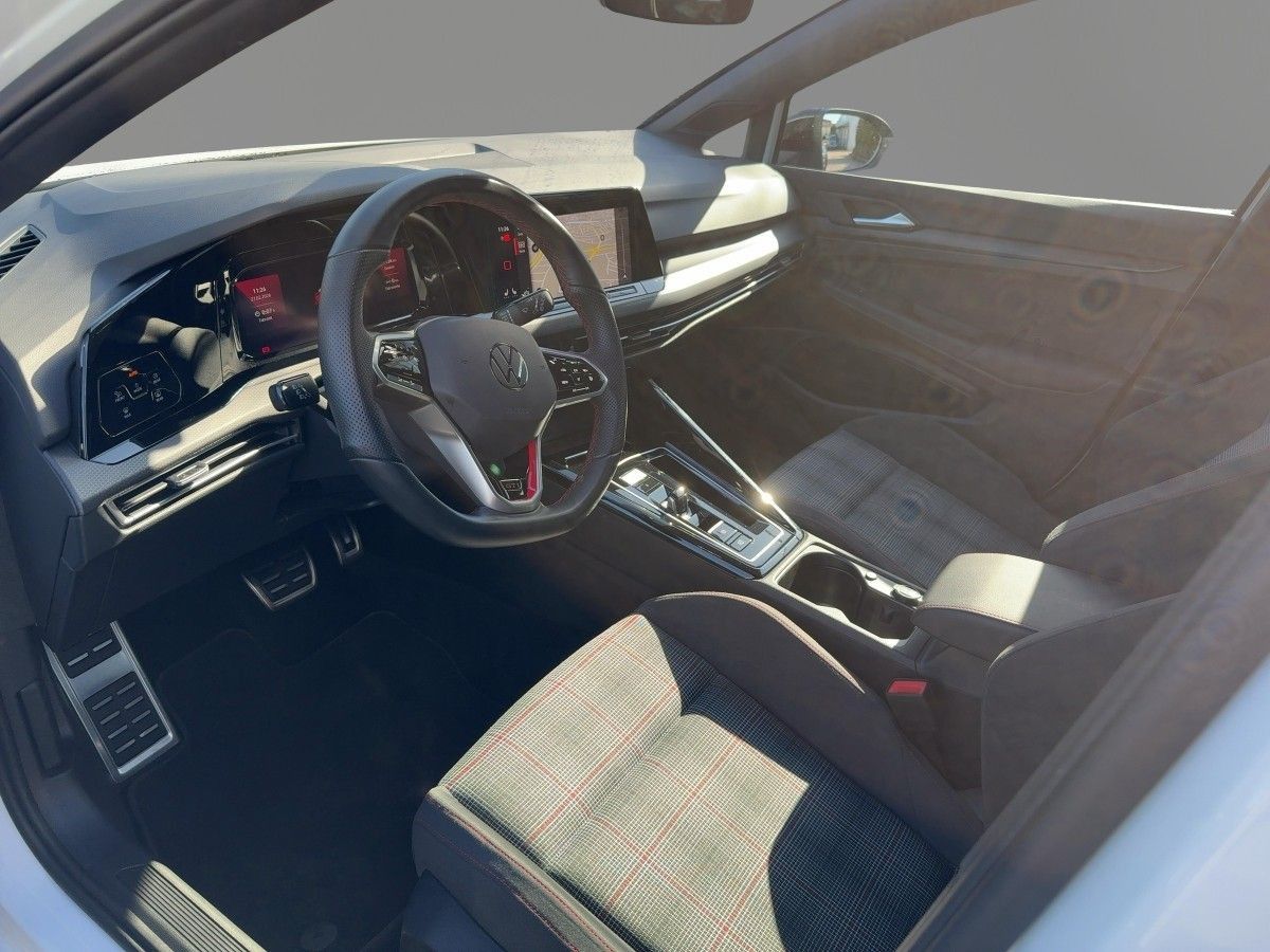 Volkswagen Golf - Bild 7