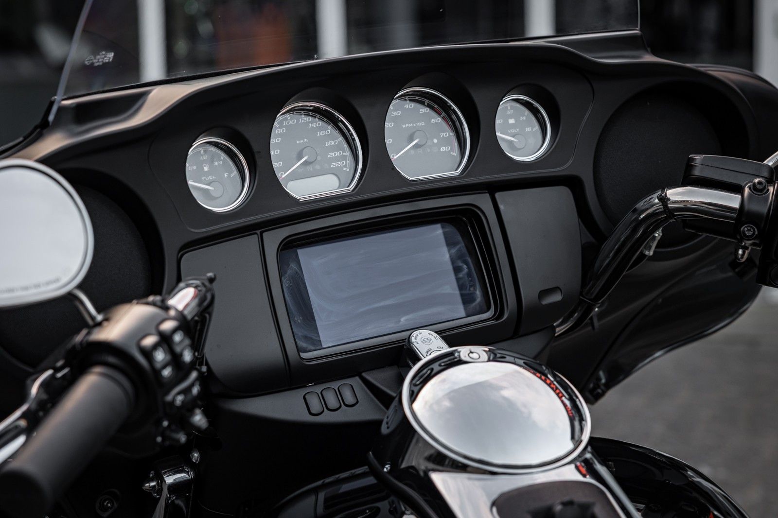 Fahrzeugabbildung Harley-Davidson TRI GLIDE ULTRA TRIKE 114 MY25 FLHTCUTG VORFÜHRF