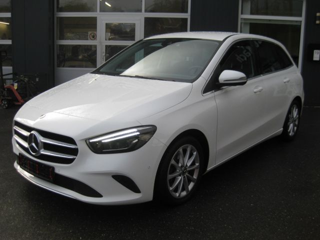 Mercedes-Benz B 220 4Matic Progressive