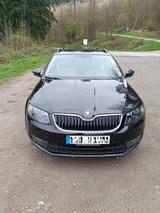 Skoda Octavia 2.0 TDI DSG Green tec Elegance Combi... - Skoda Octavia: Combi Elegance TDI