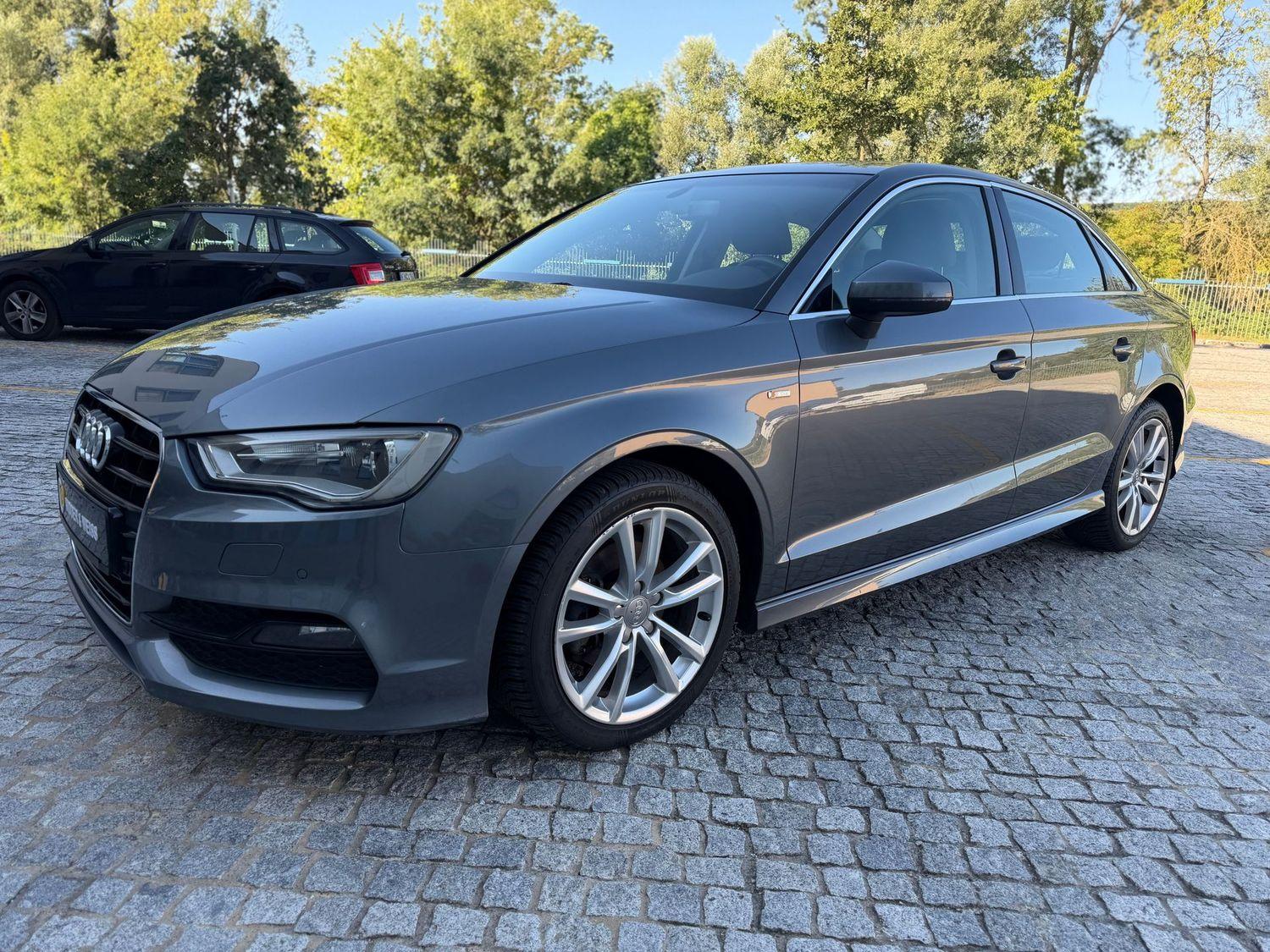 Audi A3 2.0 TDI S-LINE Limo AUTOMATIK/NAVI/XENON/ALCA