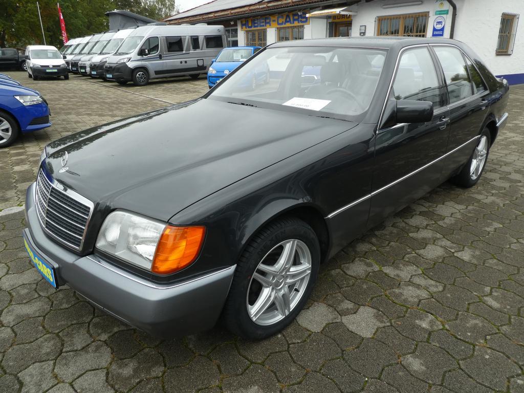 Mercedes-Benz 400