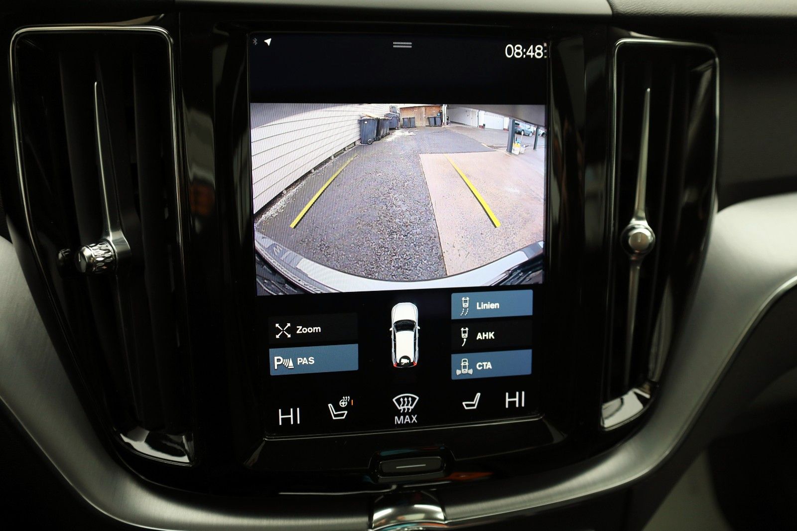 Fahrzeugabbildung Volvo XC60 Inscription T6 Leder,Navi,LED,SH,Kamera,AHK